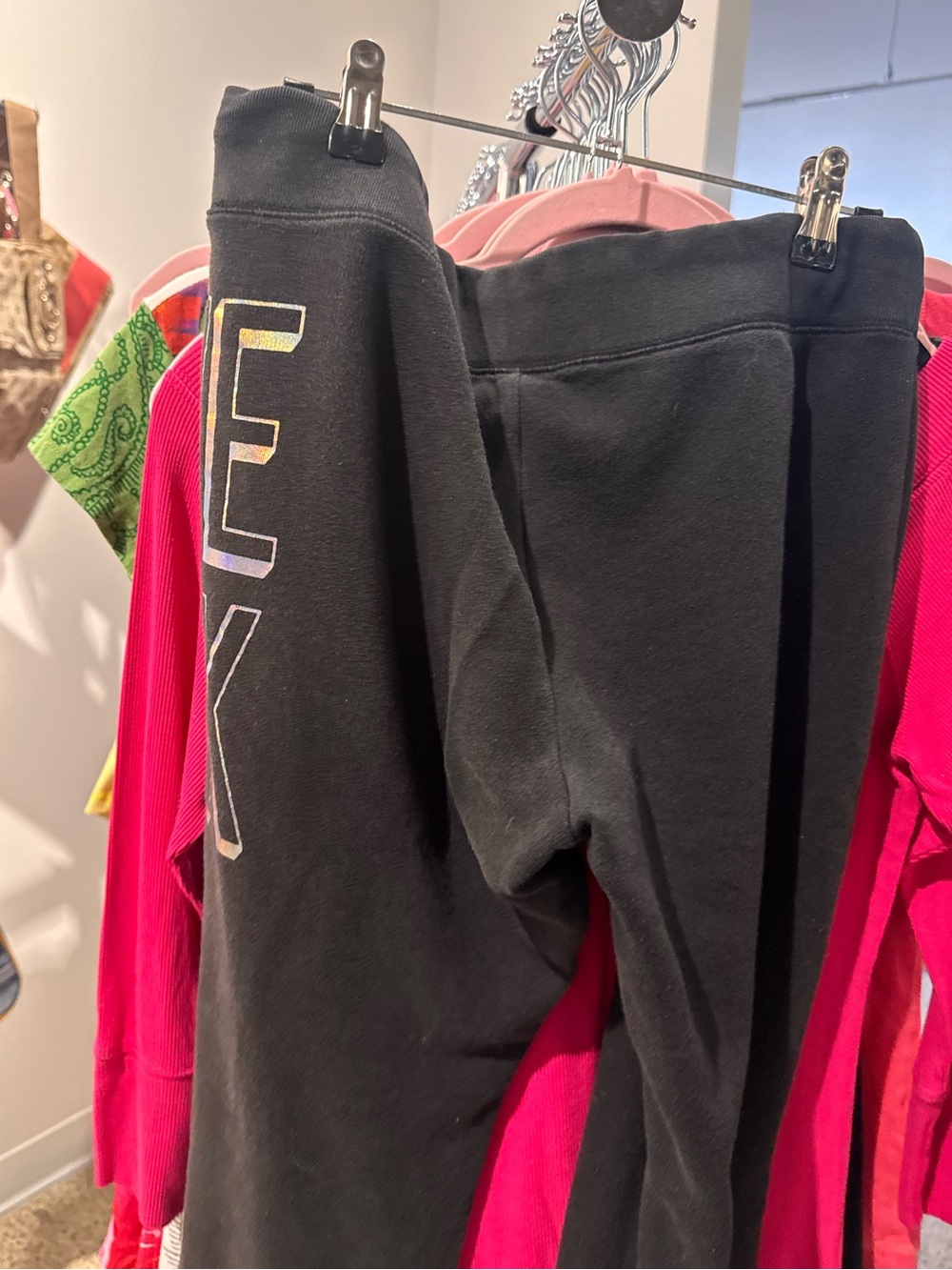 ❌SOLD❌PINK VS Vintage Y2K Flare Sweatpants - Picture 6 of 11